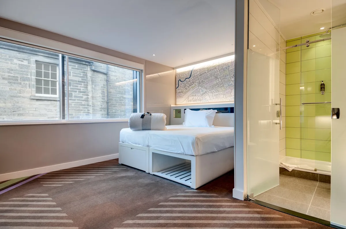 hub by Premier Inn London King's Cross hotel — 4