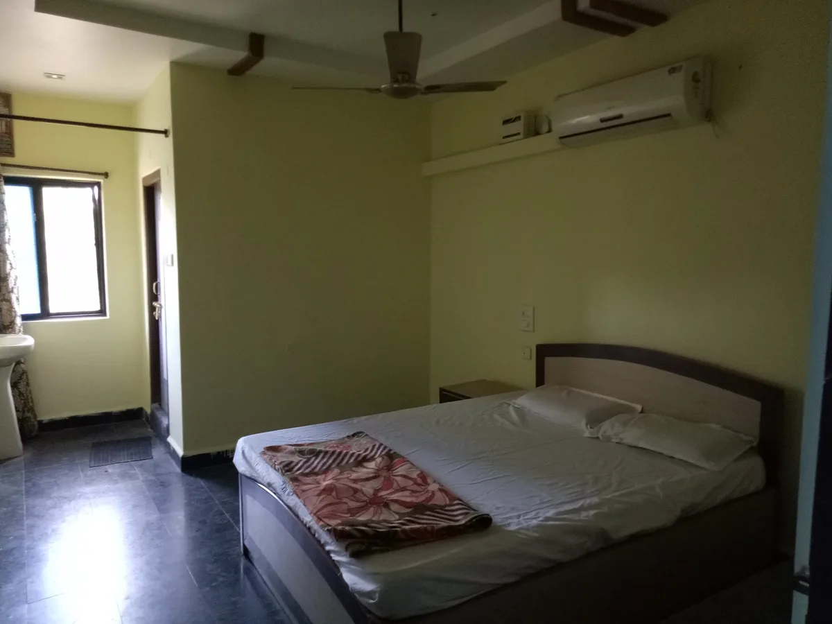 Srinath Residency lodge Kondagattu — 3