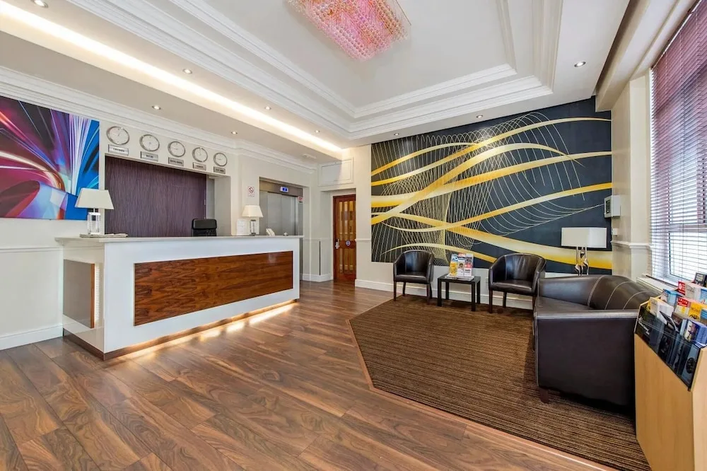 Lidos Hotel London