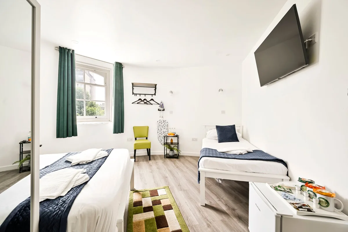 City London Hotel — 5
