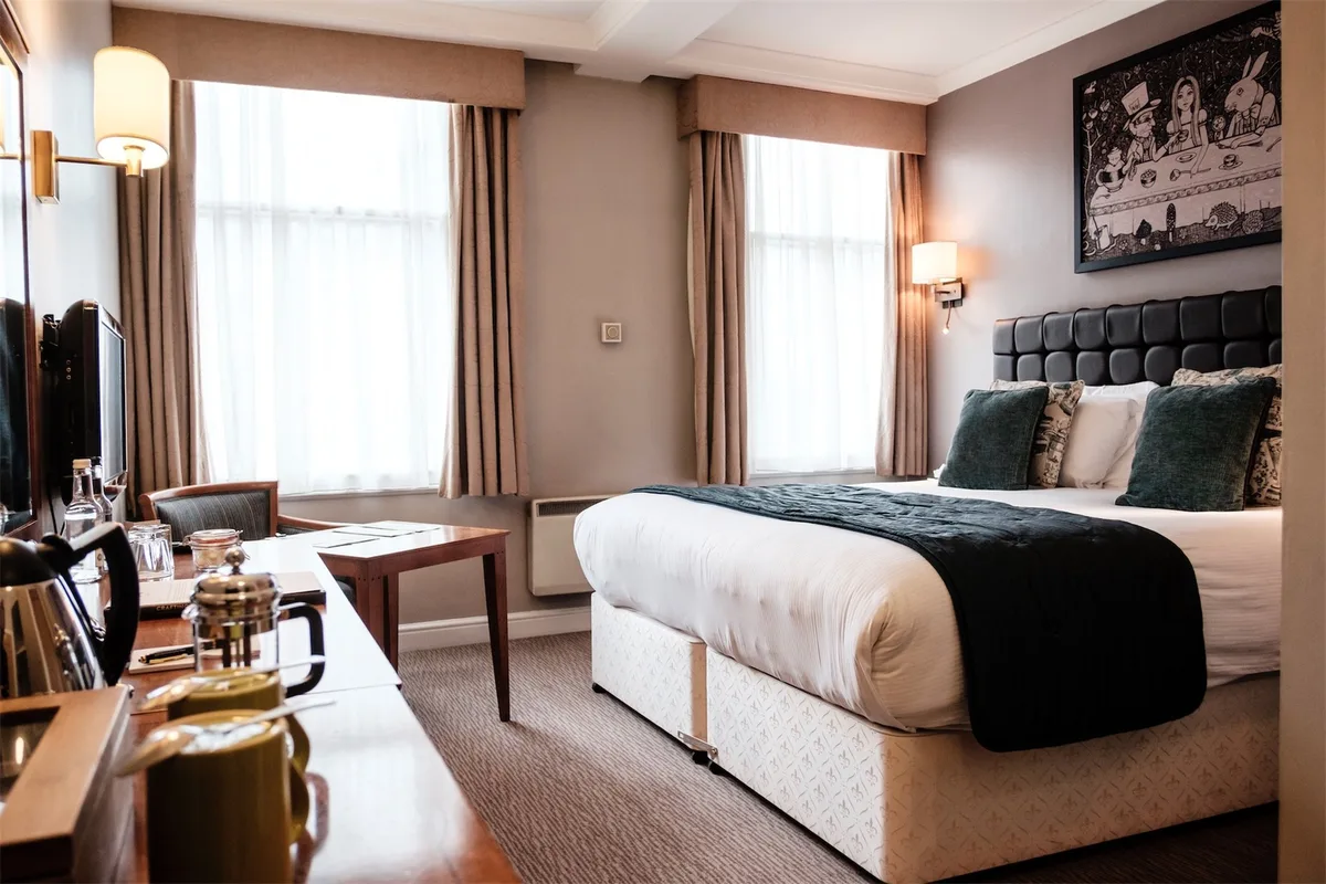 The Mad Hatter Hotel, Southwark — 1