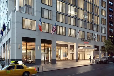Courtyard by Marriott New York Manhattan/Midtown West — 4