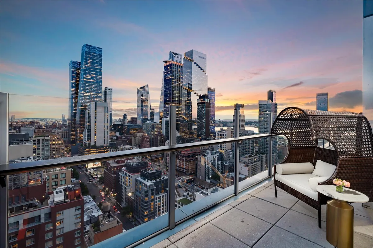 DoubleTree by Hilton Hotel New York Times Square West