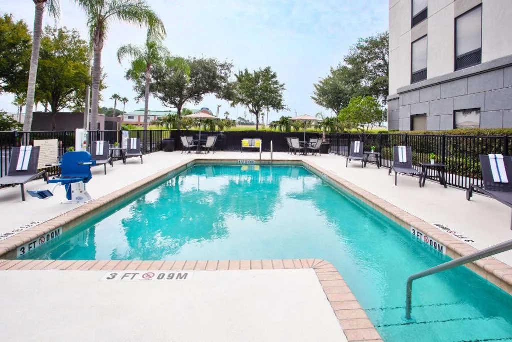 Hampton Inn & Suites Tampa East Casino Area — 4