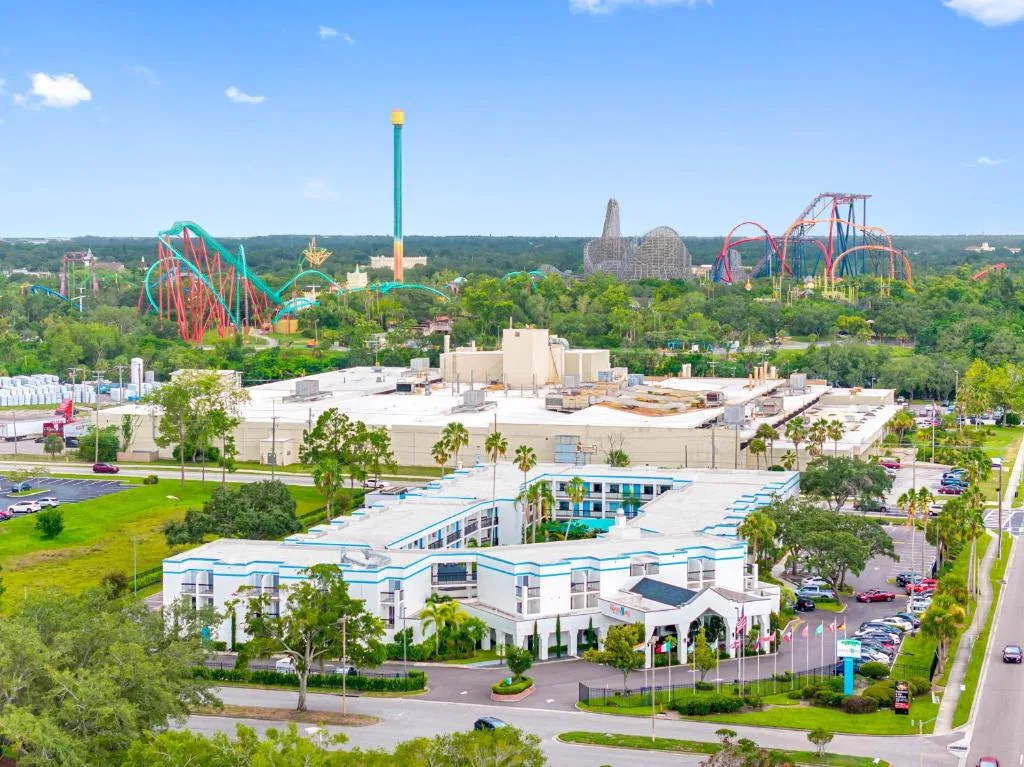OASIS BAY SUITES, Tampa, Busch Gardens, USF