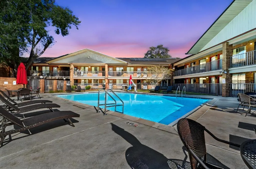Ramada by Wyndham Temple Terrace/Tampa North