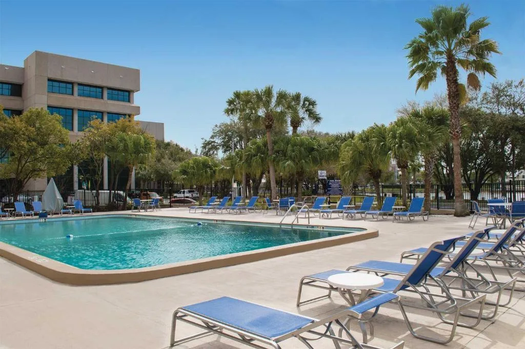 The Barrymore Hotel Tampa Riverwalk — 5