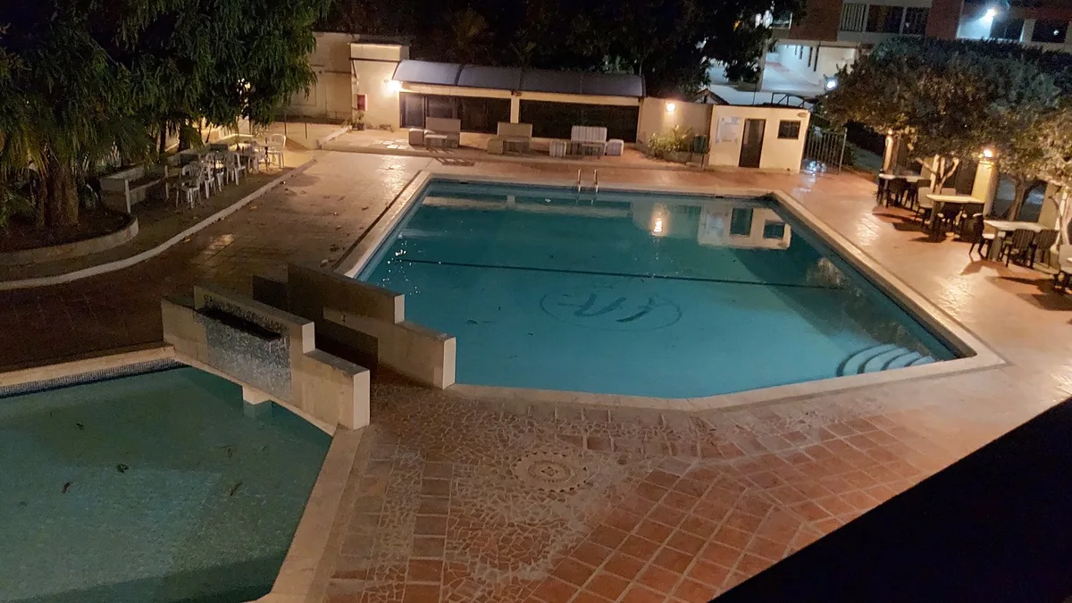 Hotel Aeropuerto — 4