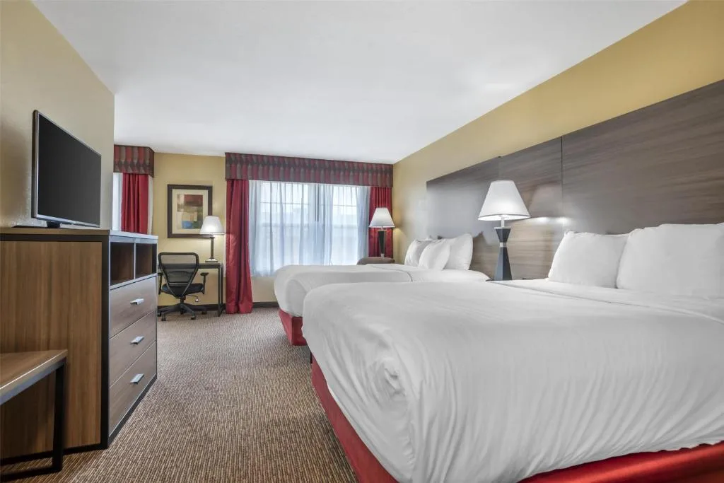 Best Western Plus Bessemer — 4