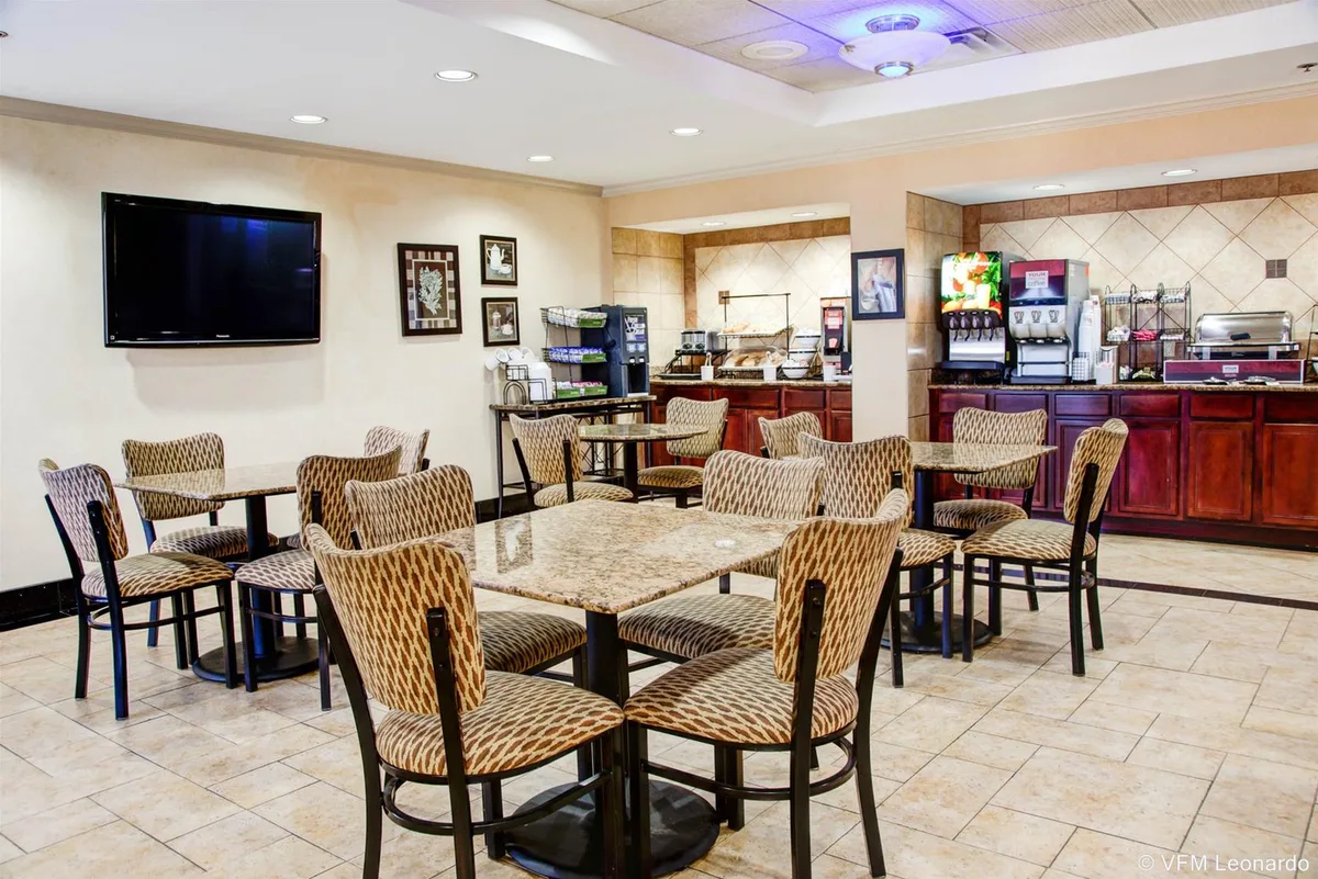 Comfort Inn Birmingham Homewood — 4