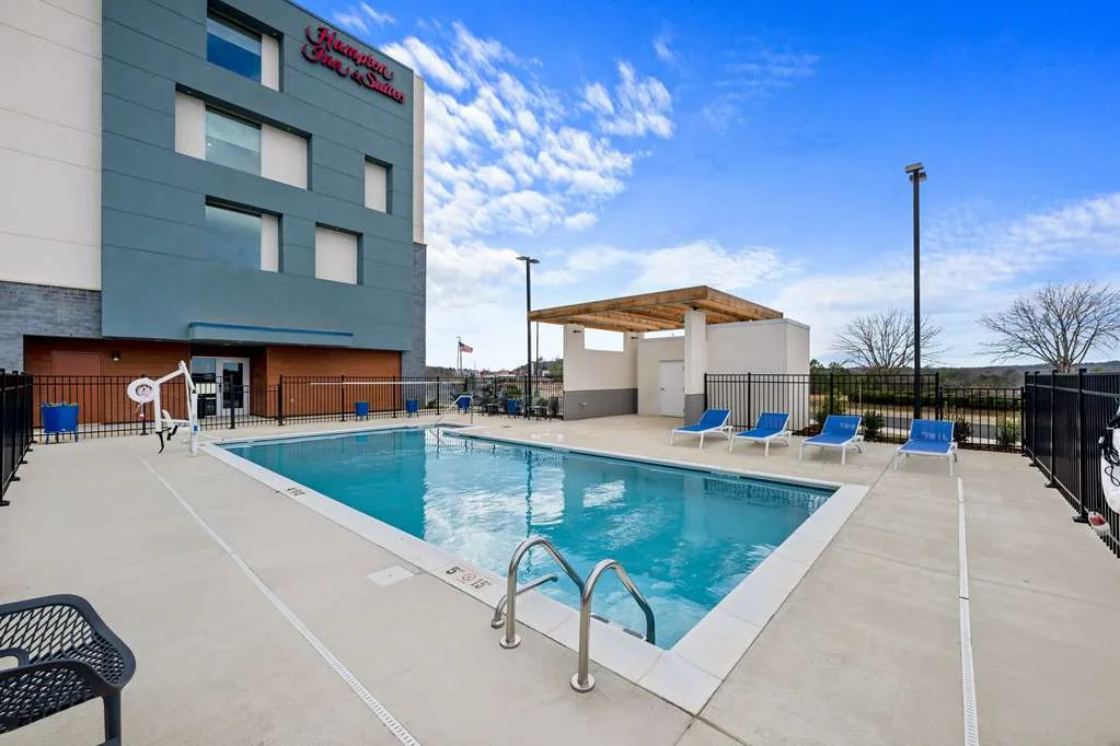 Hampton Inn & Suites Bessemer Birmingham — 2