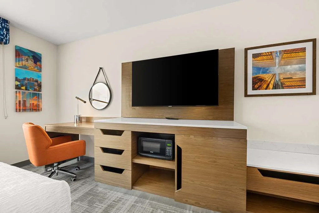 Hampton Inn & Suites Bessemer Birmingham — 3