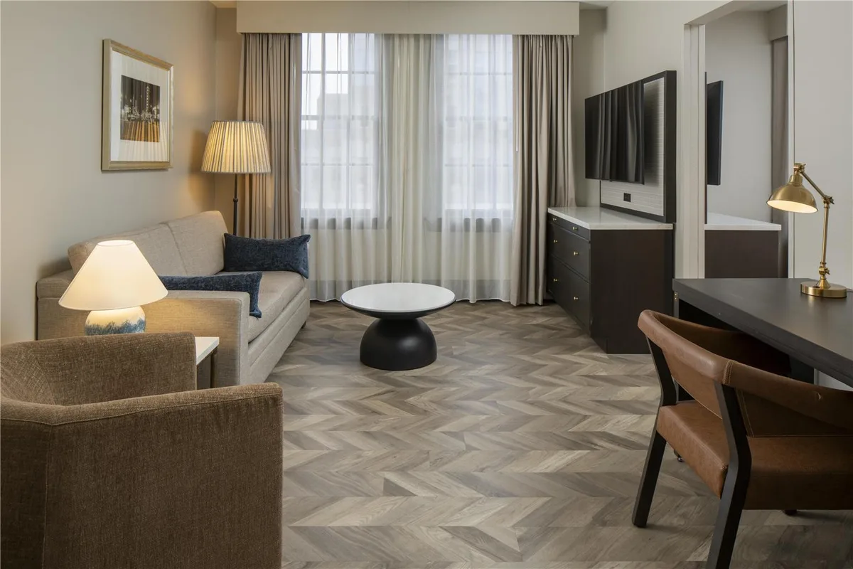 Hampton Inn & Suites Birmingham-Downtown-Tutwiler — 3