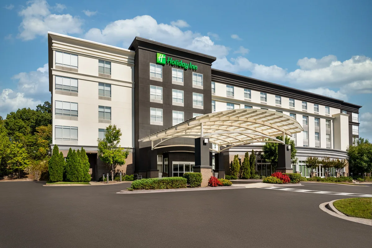 Holiday Inn Birmingham - Hoover by IHG — 5