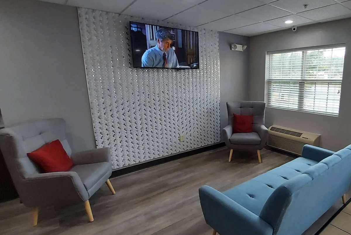 Microtel Inn & Suites by Wyndham Hoover/Birmingham — 5