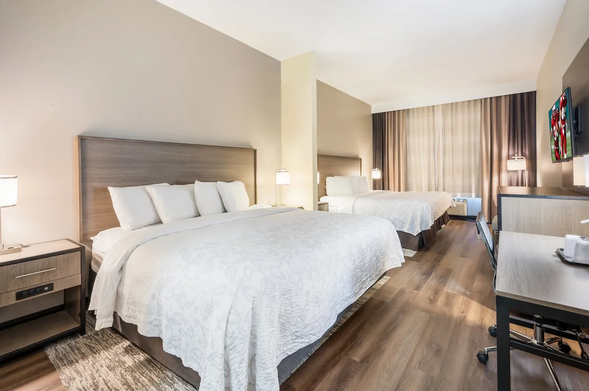 Red Roof PLUS+ & Suites Birmingham – Bessemer