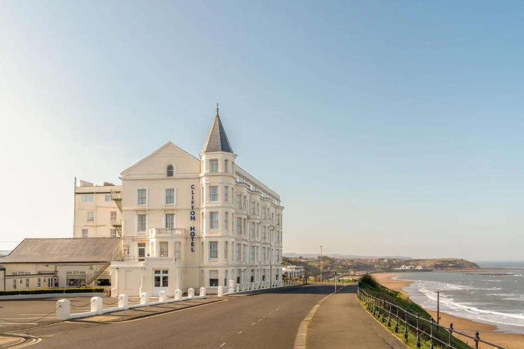 Clifton Hotel