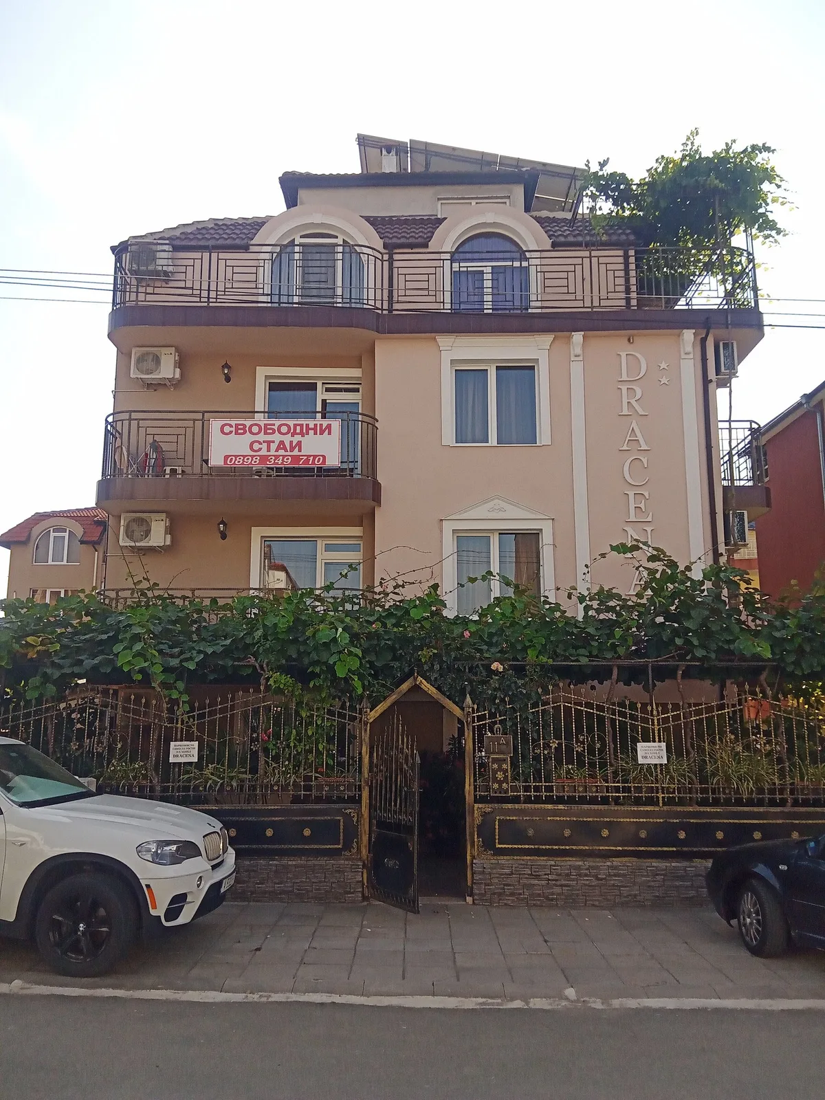 Dracena Guest House