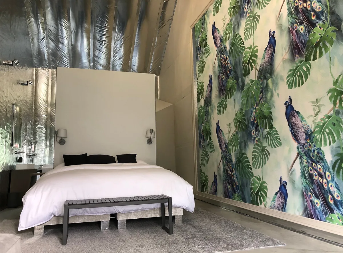 Hotel 49
