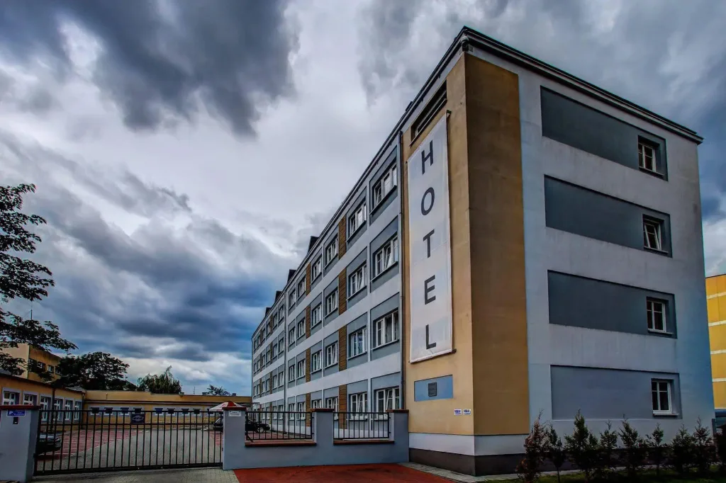 Hotel ALPEX i Restauracja