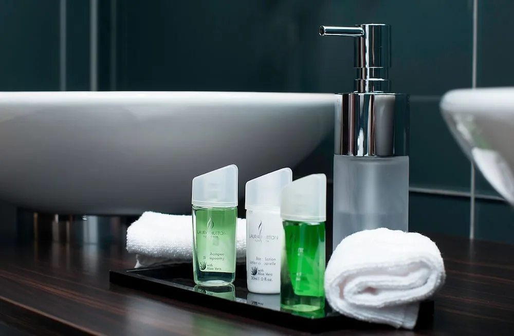 Leoso Hotel Leverkusen — 2