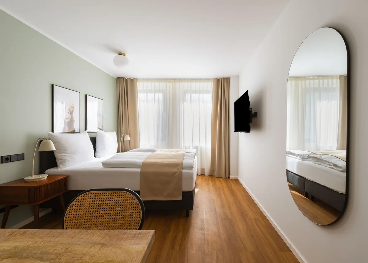 Limehome Leverkusen Wiesdorfer Platz — 2