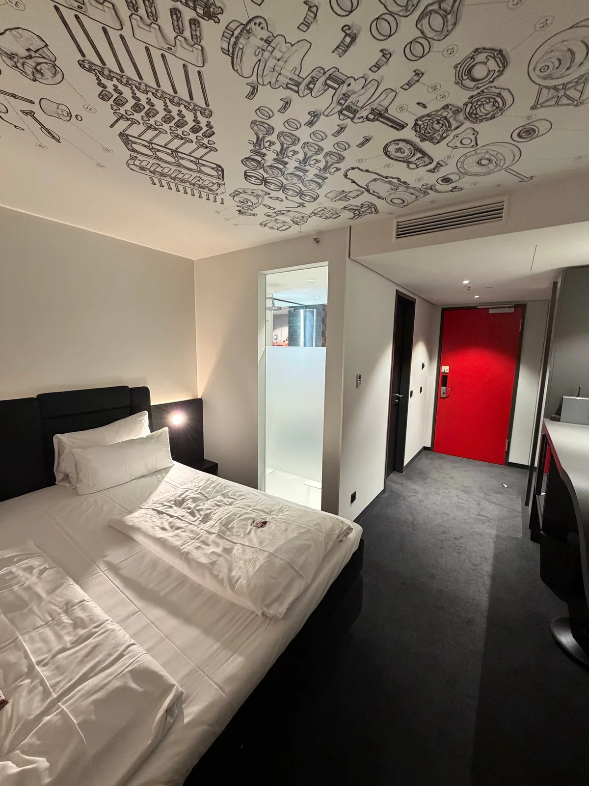 V8 Hotel Köln @Motorworld — 4