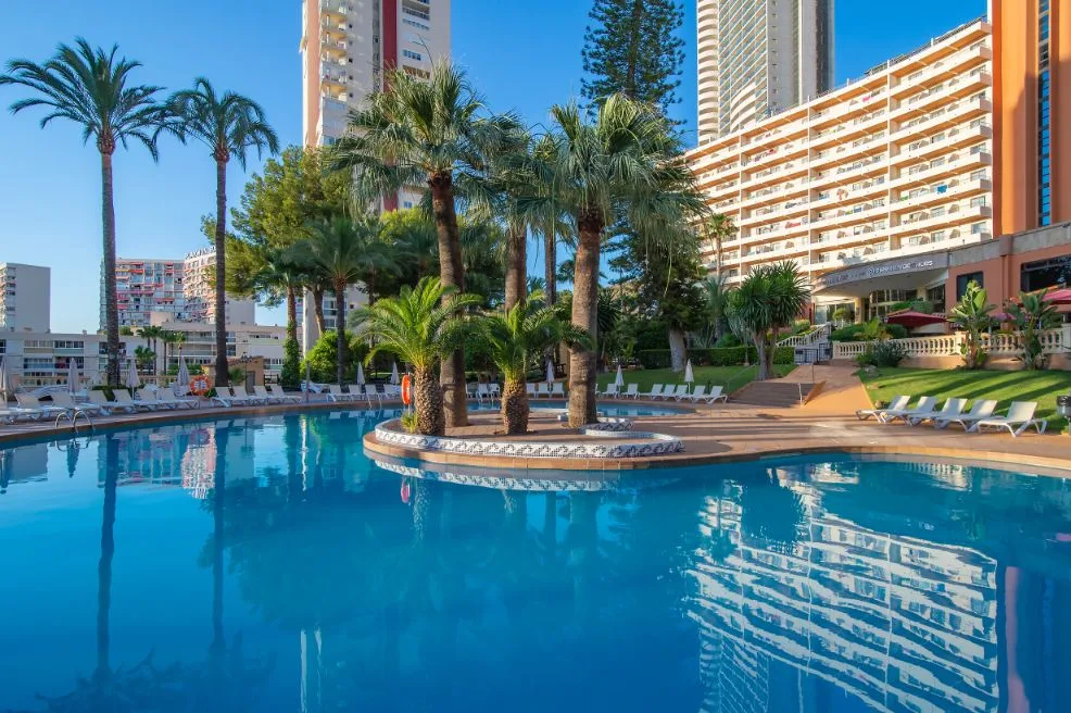 Hotel Benidorm East by Pierre & Vacances — 2