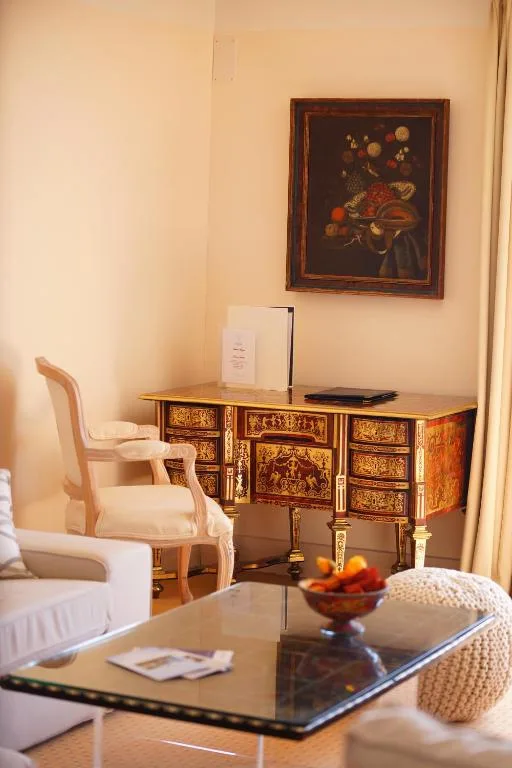 Hôtel du Grand Lac Excelsior — 5