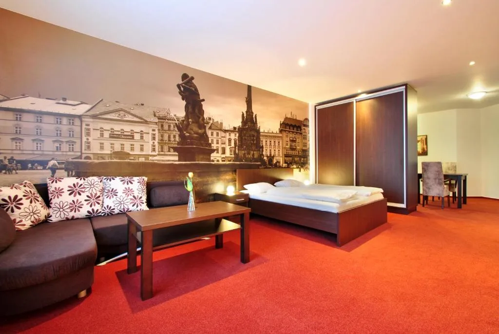 Hotel Palác — 2
