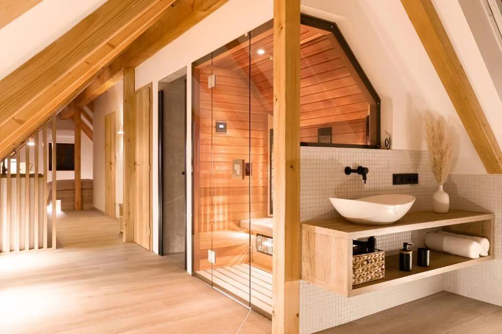White Wolf Boutique Apartments — 5