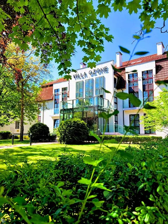 Villa Ozone