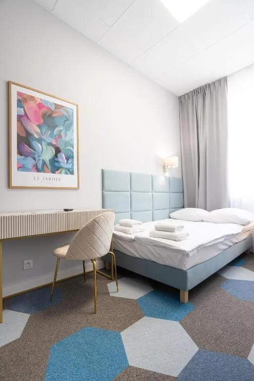 Moon ApartHotel