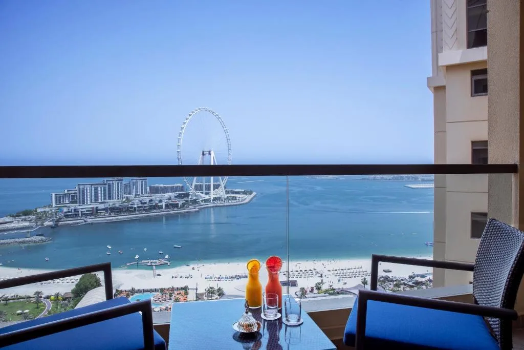 Amwaj Rotana, Jumeirah Beach - Dubai — 2