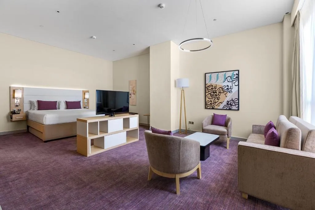 Premier Inn Dubai Ibn Battuta Mall — 4