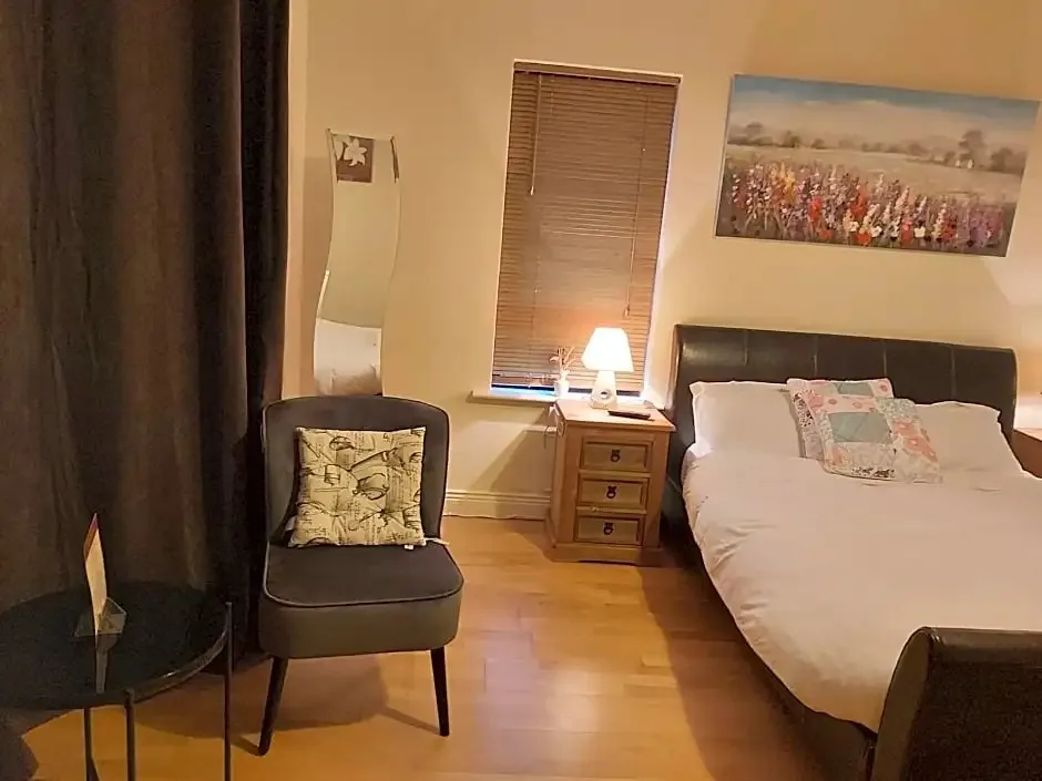 Ard Aoibhinn Roscommon — 3
