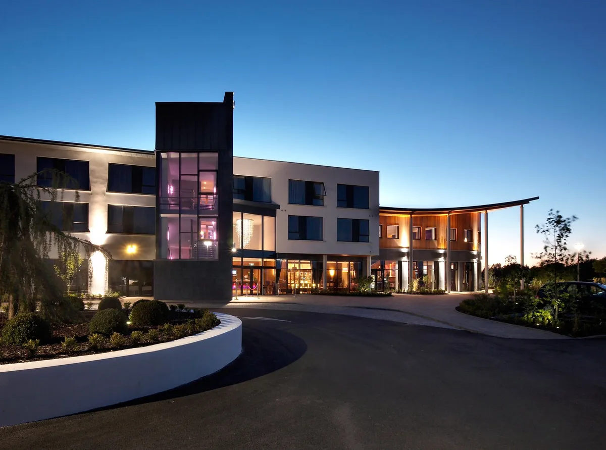 Athlone Springs Hotel — 4