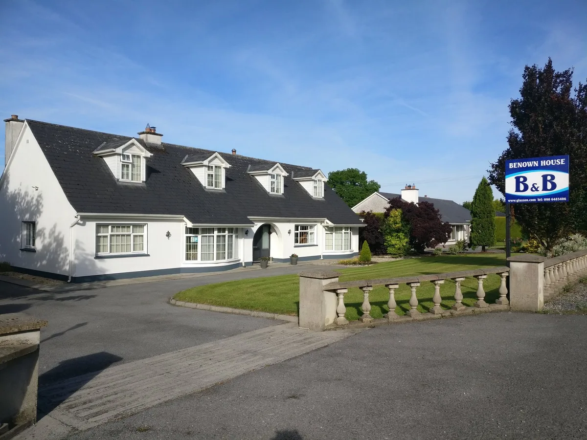 Benown House B&B — 4