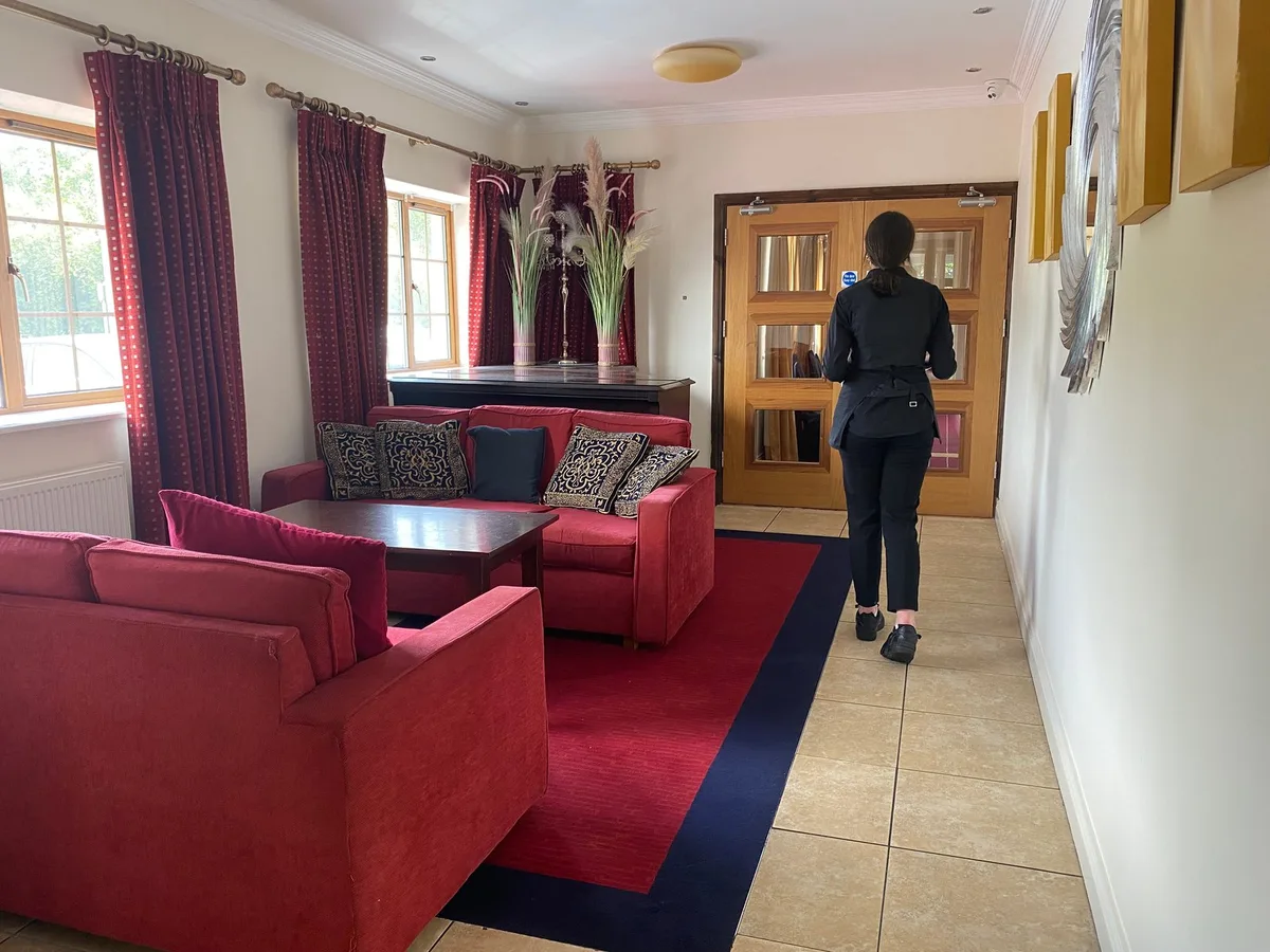 Hannon's Hotel — 5