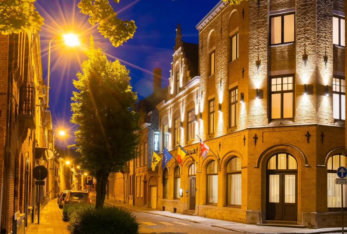 Albion Hotel Ypres (Ieper) — 3