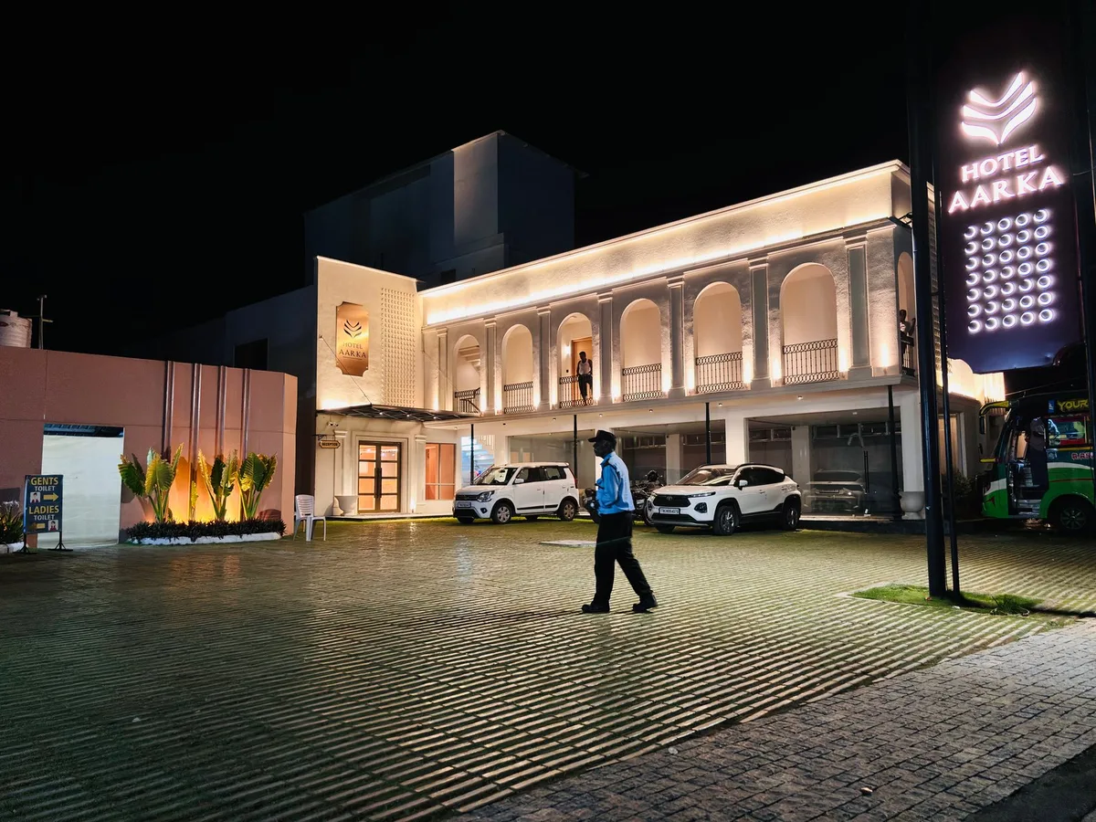 Hotel Aarka — 2
