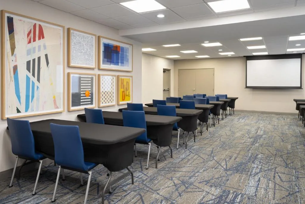 Holiday Inn Express Sheboygan-Kohler / I-43 by IHG — 3