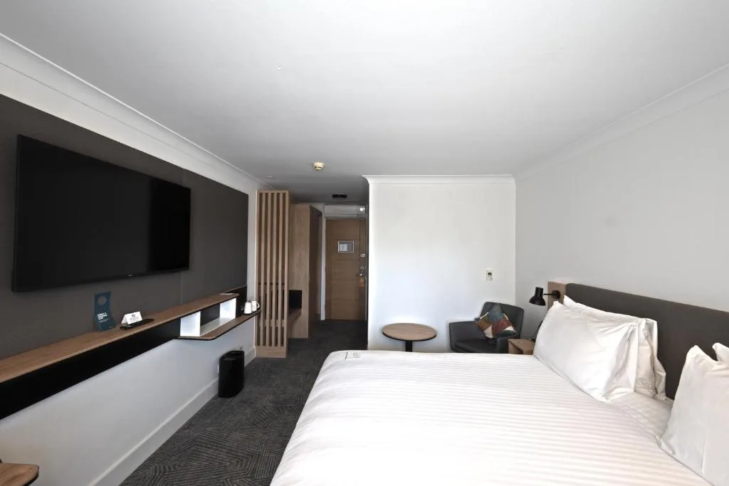 Holiday Inn Cardiff North M4 Jct 32 by IHG — 2