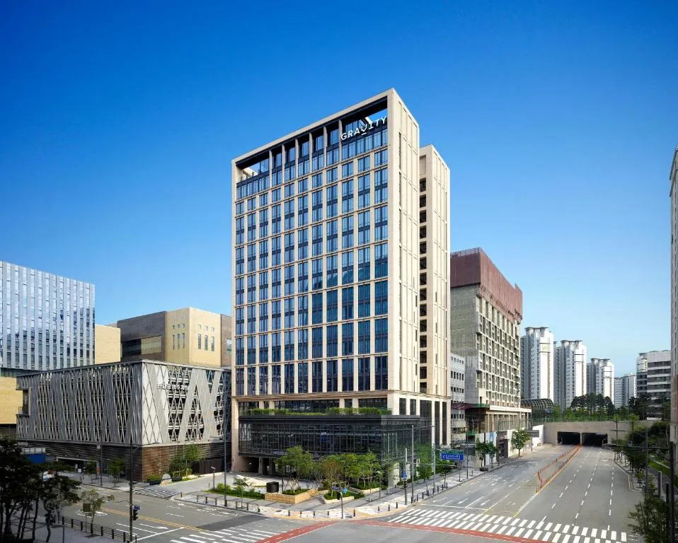 GRAVITY JOSUN Seoul Pangyo, Autograph Collection — 3
