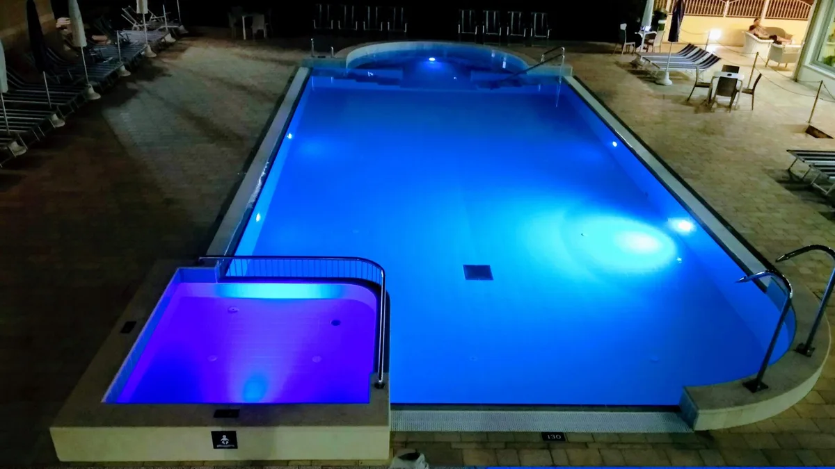 Hotel Miami — 5