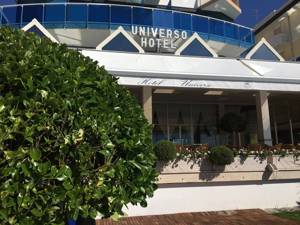 Hotel Universo — 5