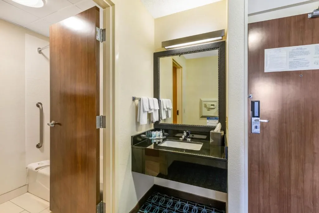 Quality Inn & Suites Sandusky — 3