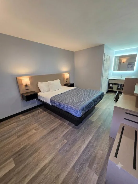 Rodeway Inn Sandusky North — 2