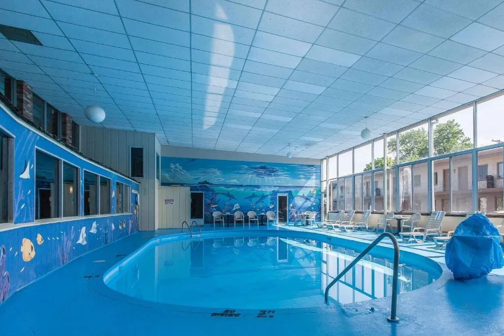 Rodeway Inn Sandusky North — 3
