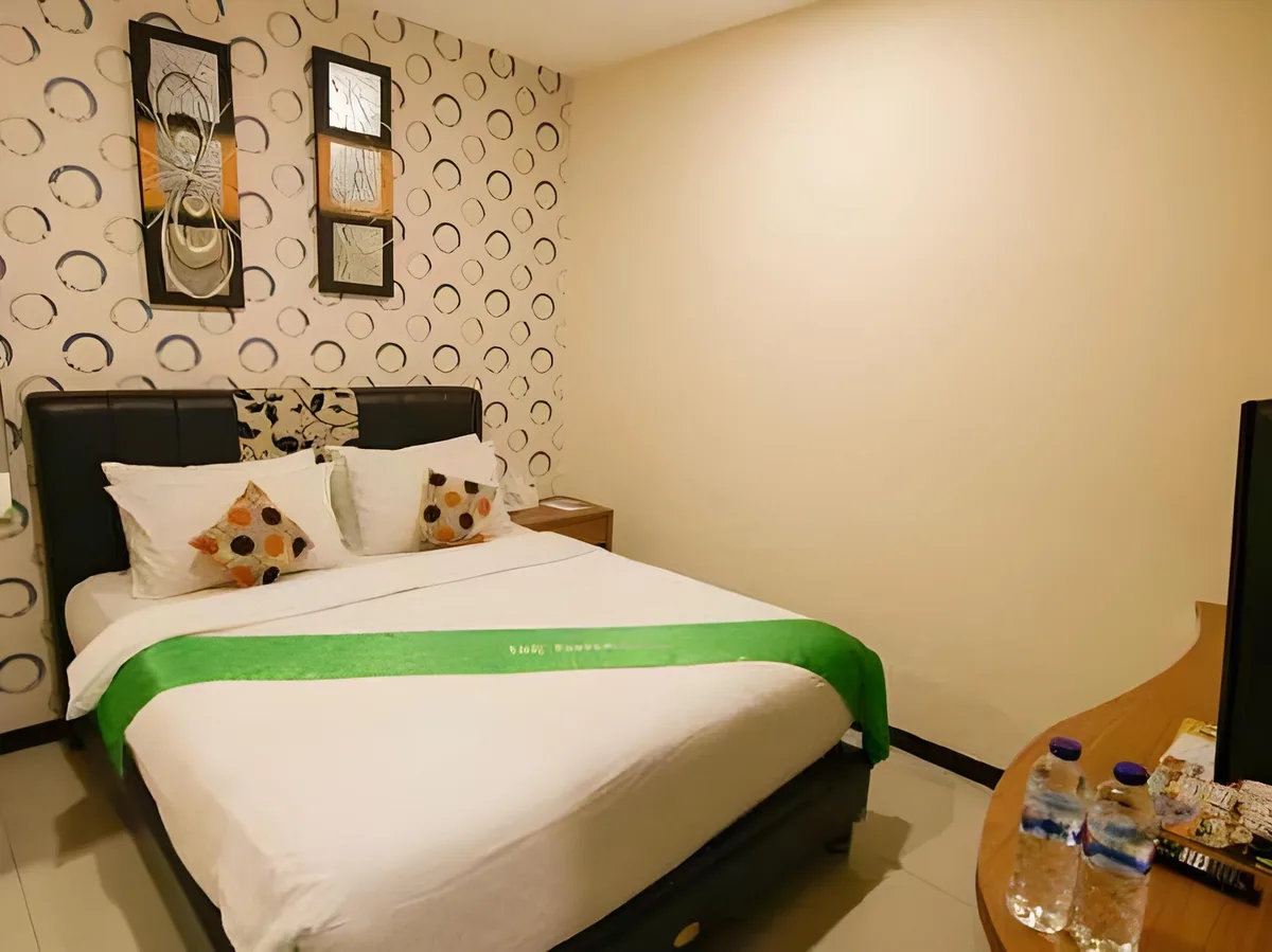 Tab Hotel Darmo — 4